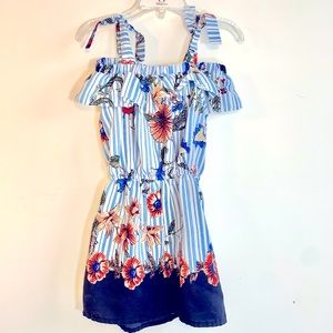 Girls size 4T shorts romper with bow ties on the shoulders flower details poly